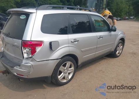 2010 Subaru Forester 2.5X Premium from USA, damaged, VIN JF2SH6CC2AH720463